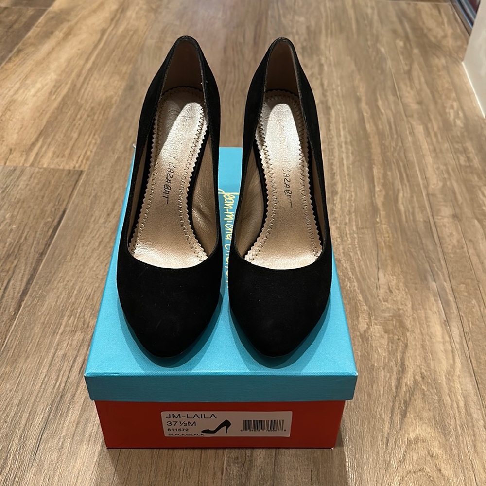 Black suede heels